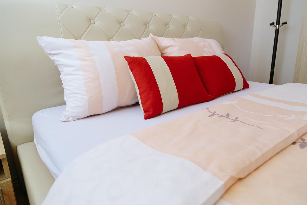 Sun City Apartments Требине Екстериор снимка